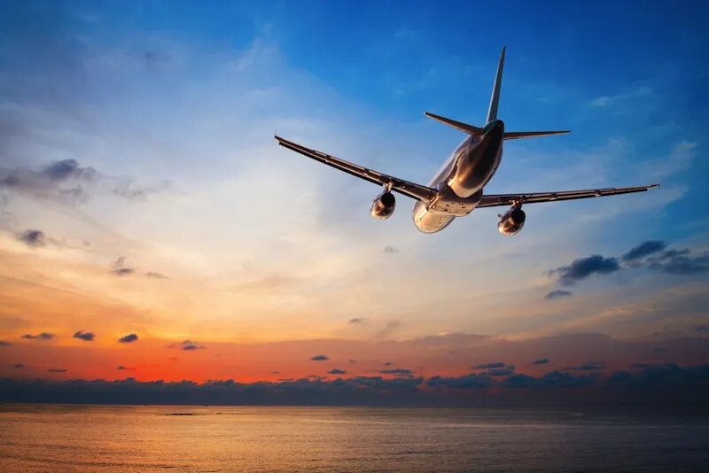 Airlines Face September Challenges Amid Safety Concerns and Technology Advances