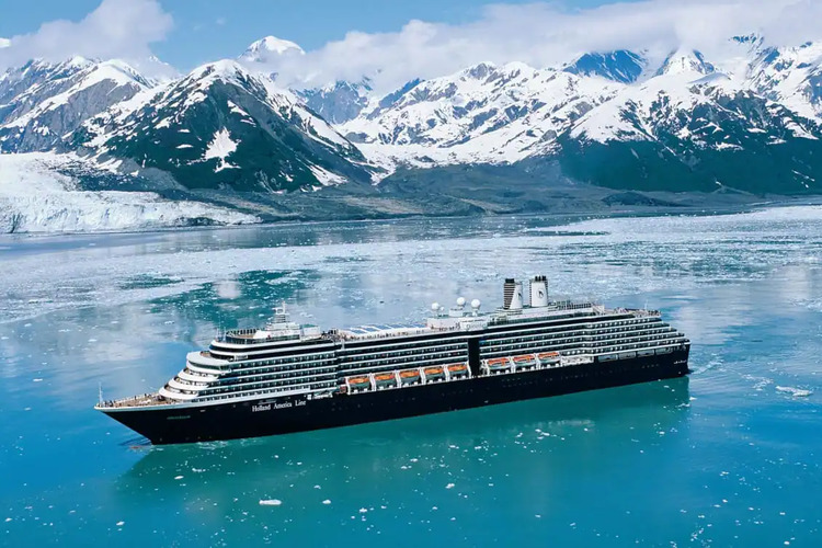 Holland America Launches Mexican Cultural Ambassadors Program on Nieuw Amsterdam Cruises