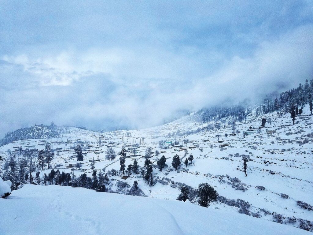 Malakand Winter 2026: Pakistan’s Frozen Paradise Transforms into Premier Snow Destination