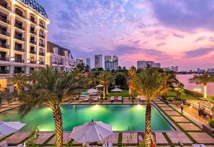 British Traveler Saves 72% on Turkish Resort During Off-Season