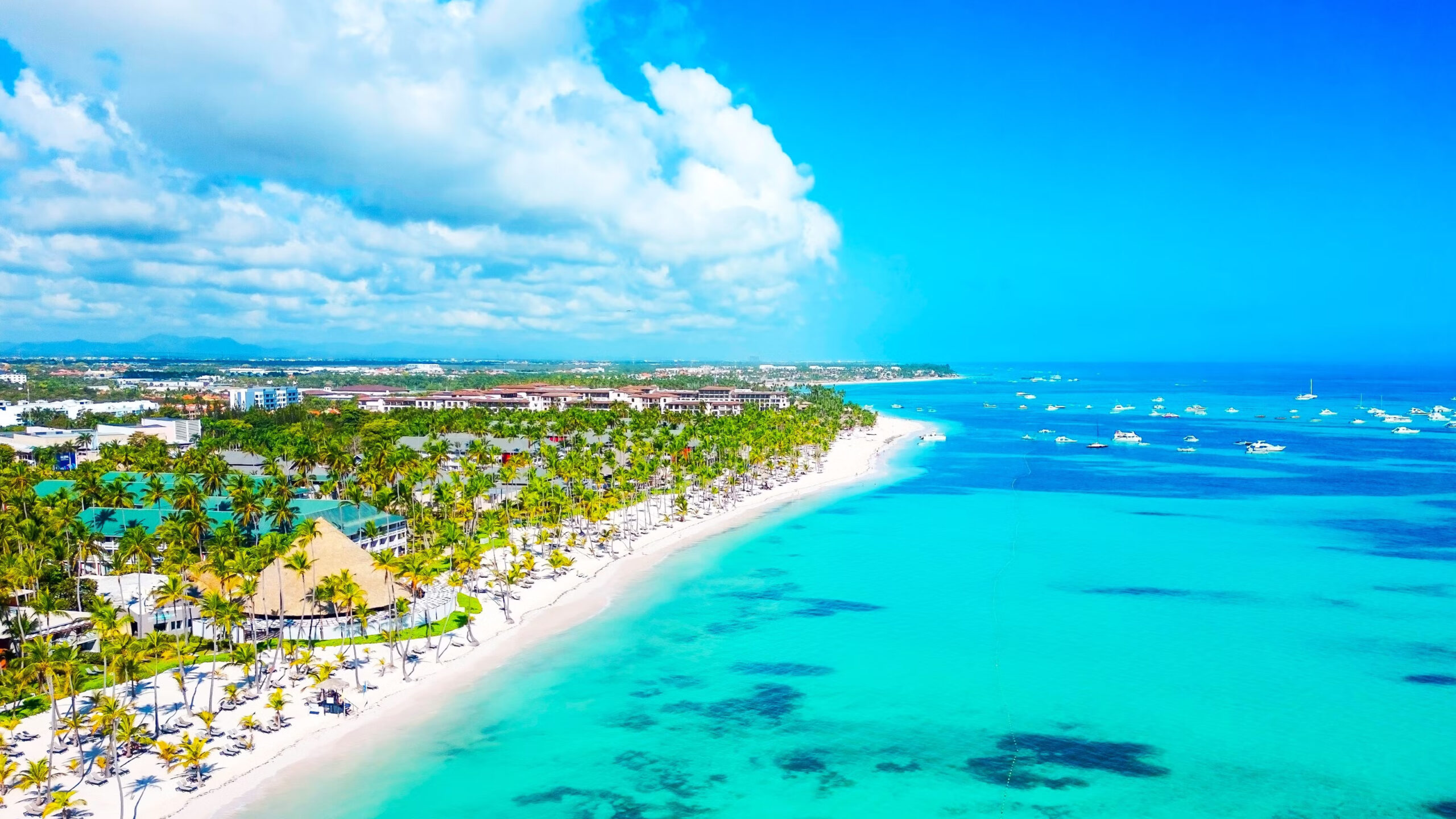 Americans Ignore Mexico Travel Warnings